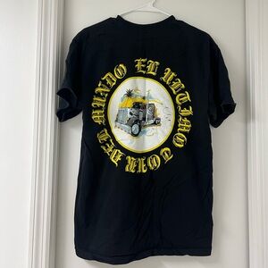 Bad Bunny Último Tour Shirt size L